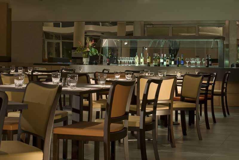 Hilton Garden Inn Rome Airport Fiumicino Restoran gambar