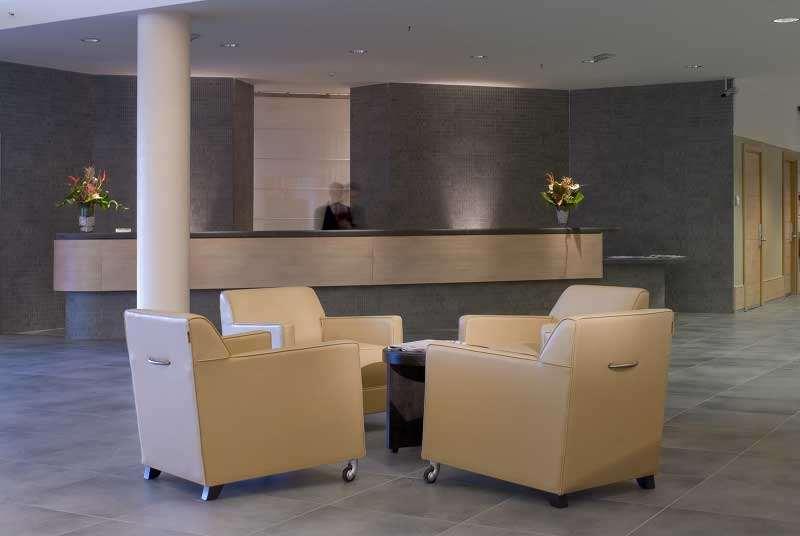 Hilton Garden Inn Rome Airport Fiumicino Dalaman gambar