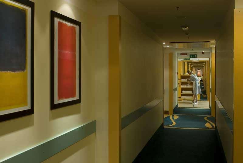 Hilton Garden Inn Rome Airport Fiumicino Dalaman gambar