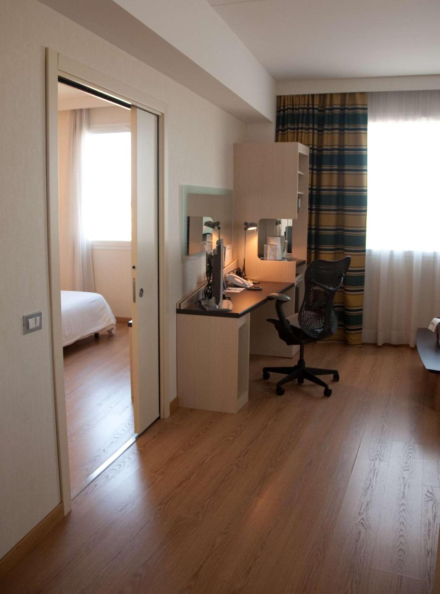 Hilton Garden Inn Rome Airport Fiumicino Luaran gambar